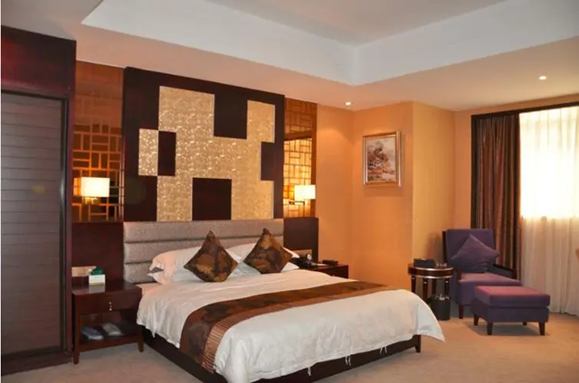 商務(wù)酒店裝修設(shè)計簡單而不簡約，時尚輕奢又經(jīng)濟(jì)